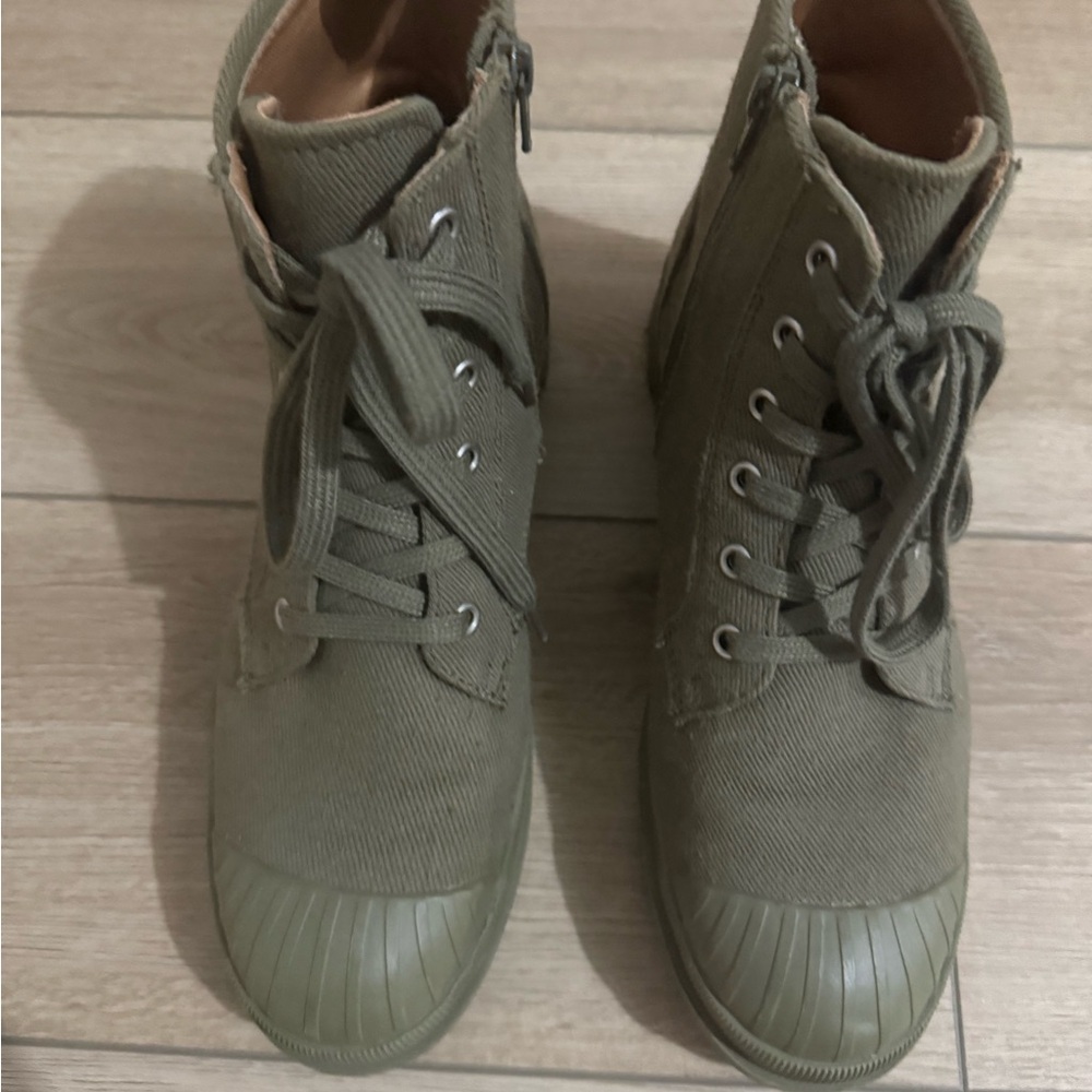 Olive Green Combat Boots - Picture 4 of 5